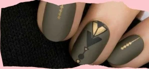 Olive Pyramid Nail Art