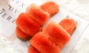 Fur slippers for Women
