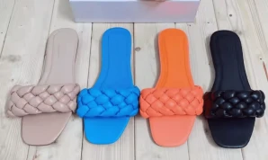 Women's Flat Woven Slippers