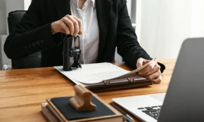 Notary & Documentation