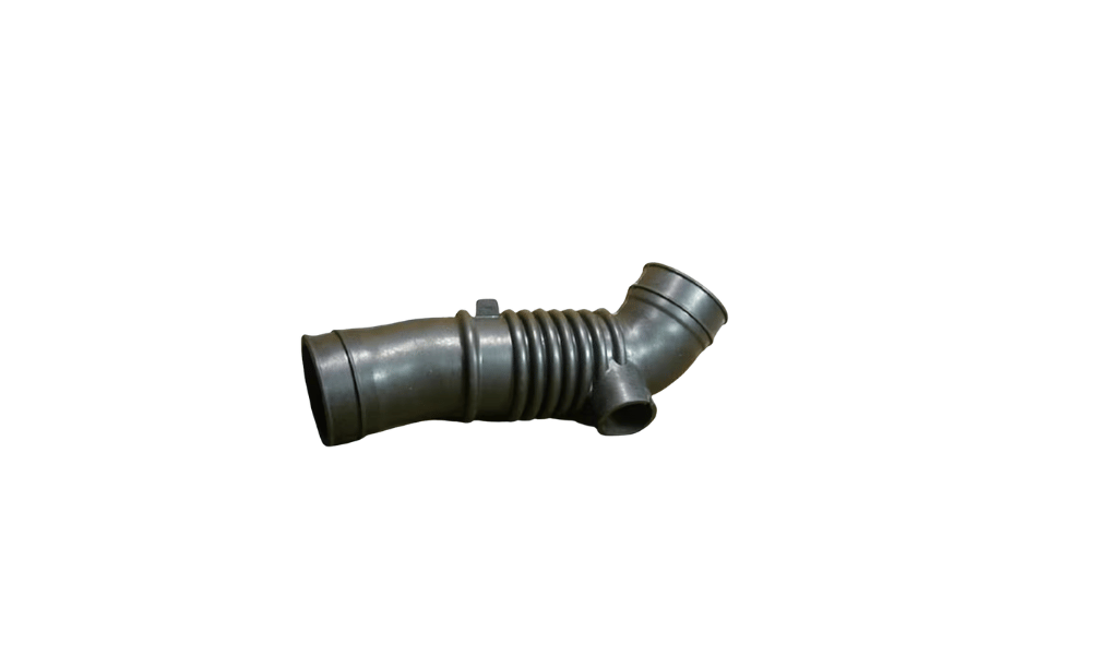 17881-0C060  AIR HOSE-TYT HILUX 2006 PETROL