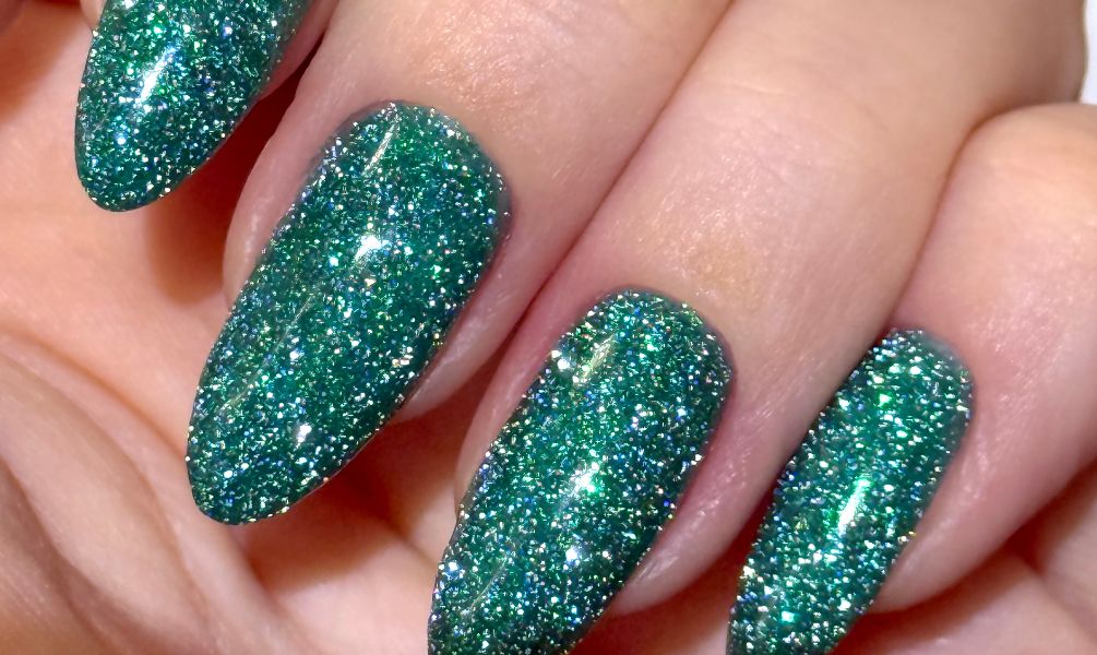 Sparkle Ombre Nails