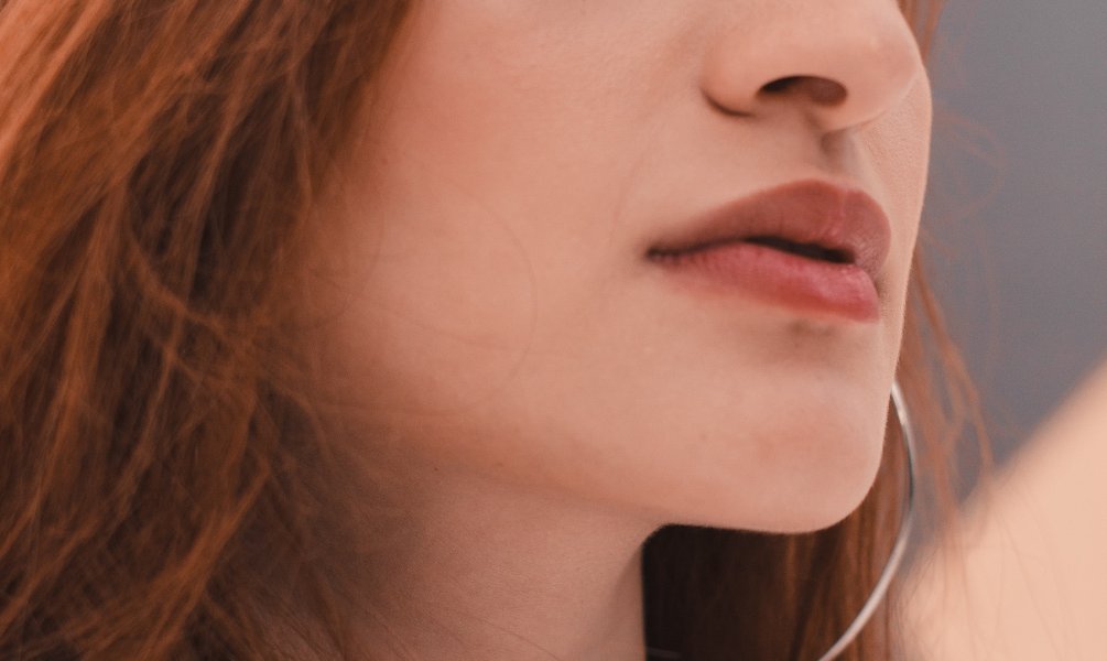 Jawline Threading