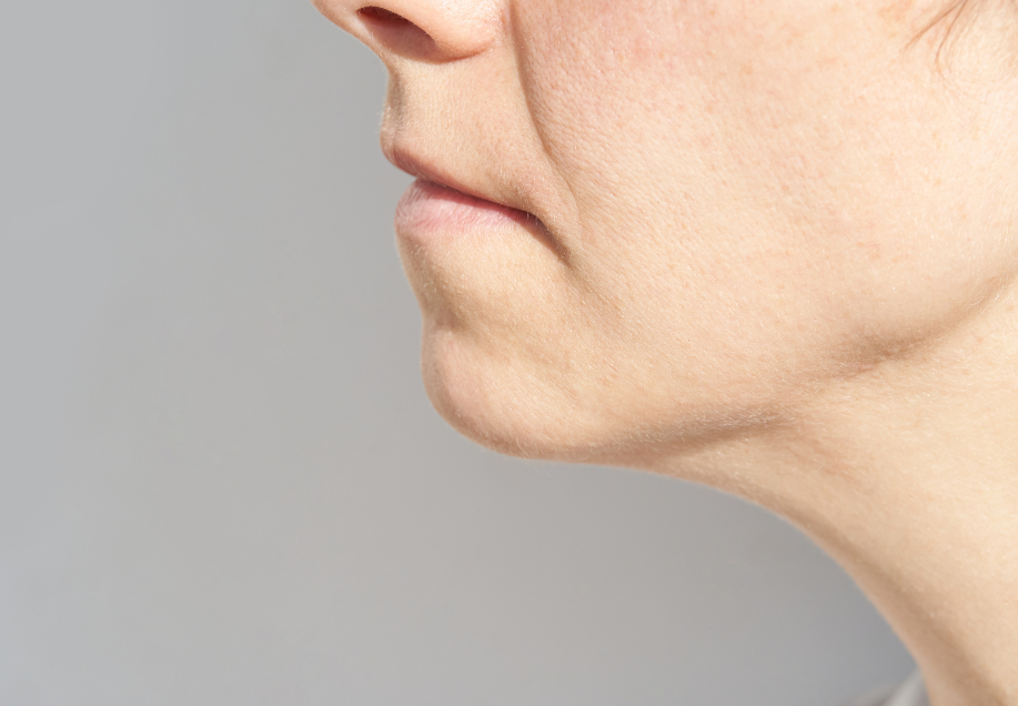 Jaw line wax