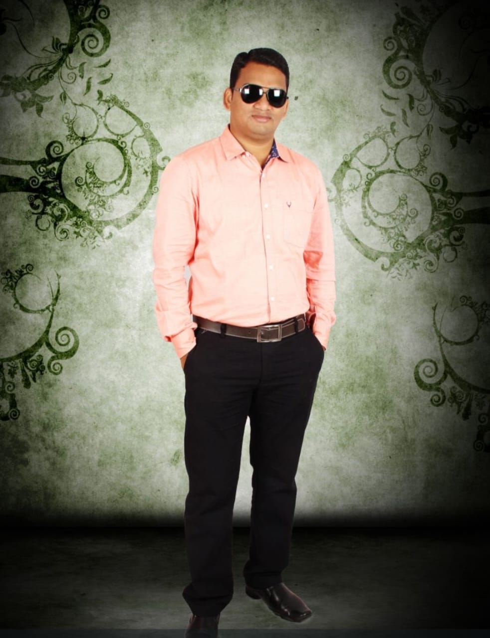 Roshan Mao